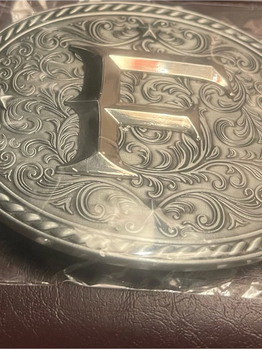 New men/women. Silvertone “H” Belt Buckle-Western Statement. Raised design.NIP